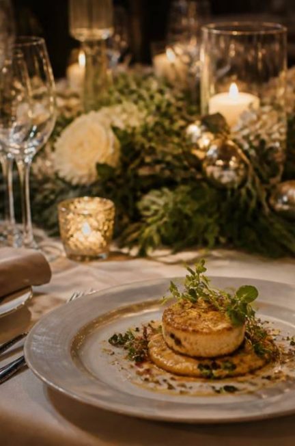 Menu du 31 décembre : idées festives pour un réveillon de mariage inoubliable